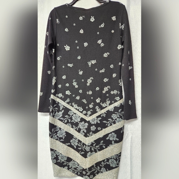 LuLaRoe Dresses & Skirts - LULAROE- Black/Silver Patterned Long-sleeve Dressy Dress- Women's Size Small